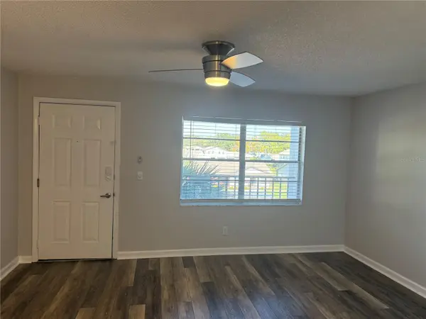 2452 ENTERPRISE RD #29, Clearwater, FL 33763