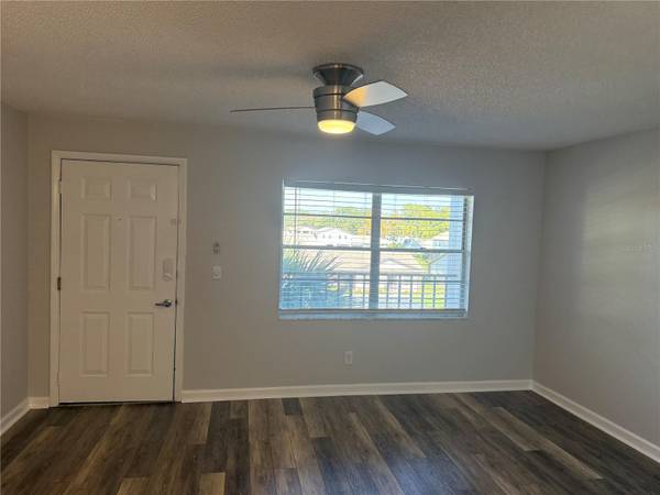 2452 ENTERPRISE RD #29, Clearwater, FL 33763