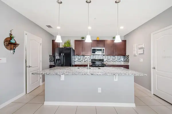 4800 RIVERWALK DR, St Cloud, FL 34771
