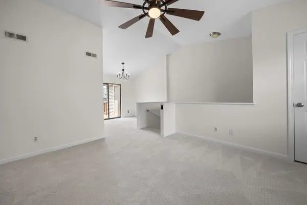 1441 Thrush PL #1441, St. Louis, MO 63144