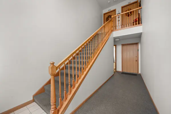 954 Constance LN #954, Sycamore, IL 60178
