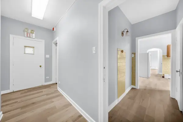 4227 S HARLEM AVE #4, Stickney, IL 60402