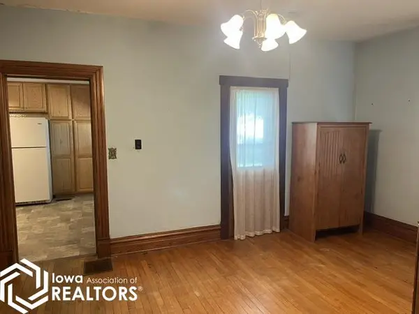 707 E Henry ST, Mount Pleasant, IA 52641