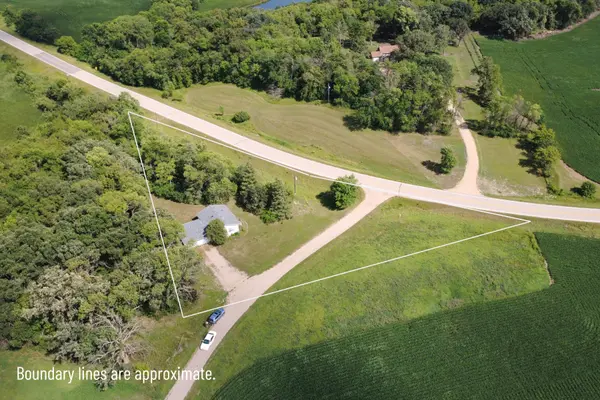 2134 County Road 1 NW, Evansville, MN 56326