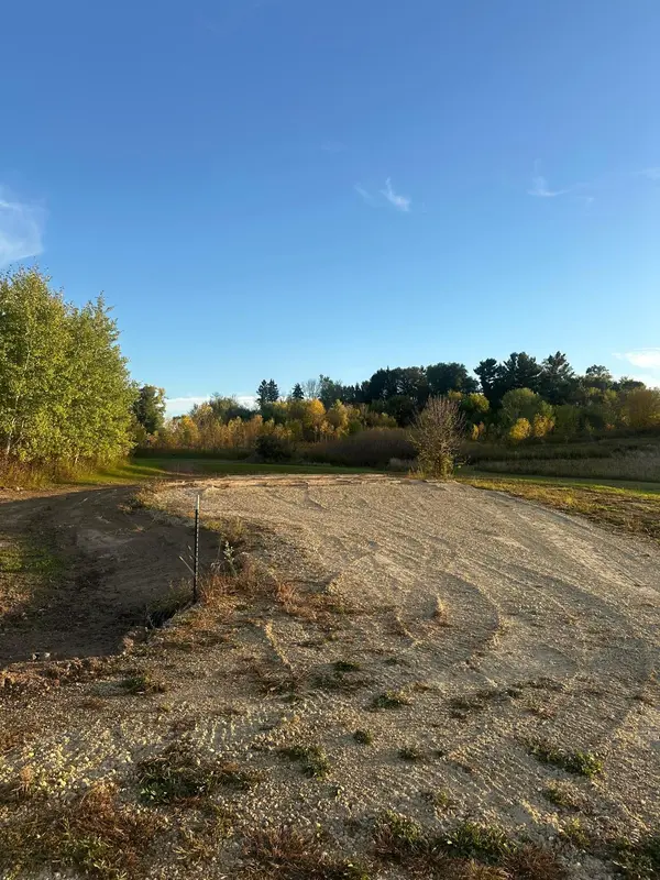 N6015 670th ST, Ellsworth, WI 54011