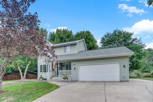 513 Maple Knoll WAY, Saint Michael, MN 55376