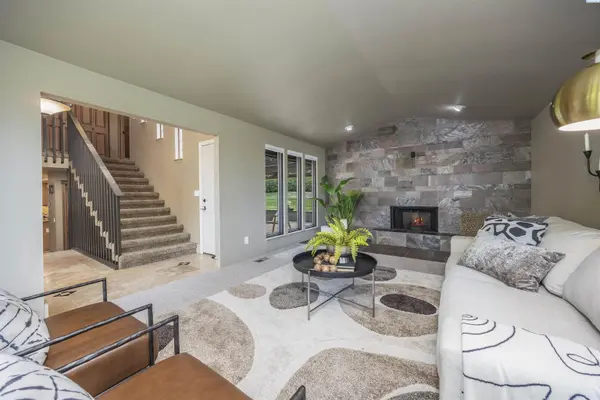 2507 Dawn Hill Court, Richland, WA 99352