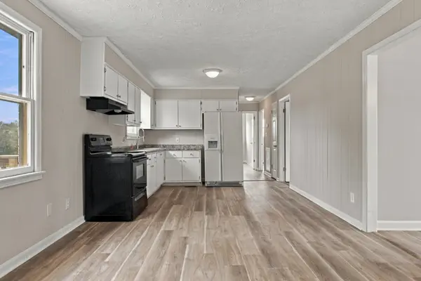 2414 Steve Dr, Columbia, TN 38401