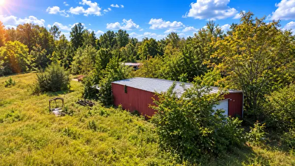 1448 W Grab Creek Rd, Dickson, TN 37055