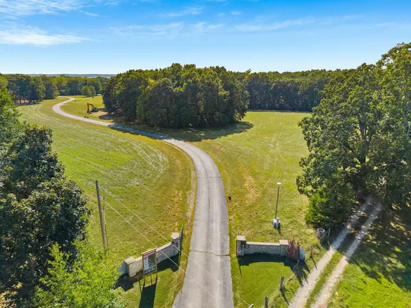 Tract 8a N Farm Road 245, Strafford, MO 65757