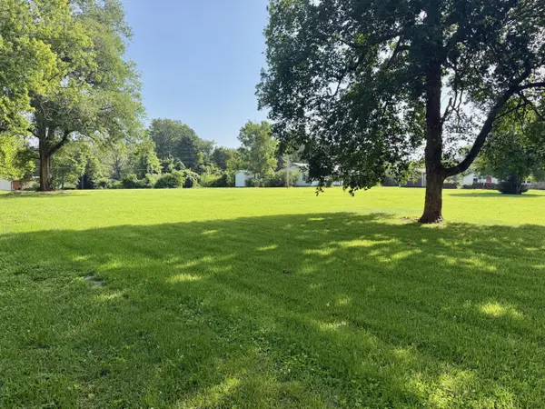 2627 E Hines ST, Republic, MO 65738
