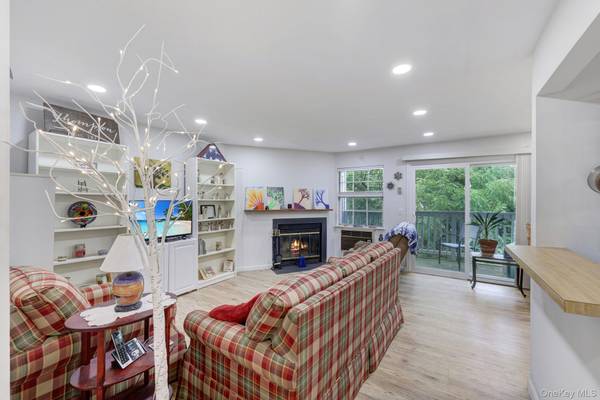 4 Lexington Hill #3, Harriman, NY 10926