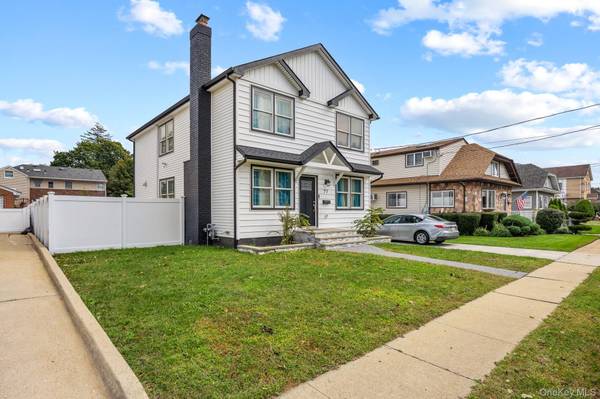 77 Kenny AVE, Merrick, NY 11566