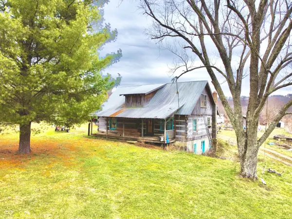 7021 Bellsville PIKE, Columbus, IN 47201