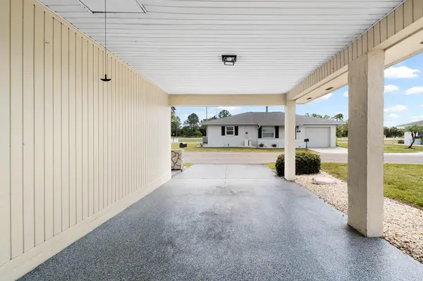 701 W BROCKTON PL, Sun City Center, FL 33573