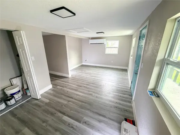 8308 N MULBERRY ST, Tampa, FL 33604