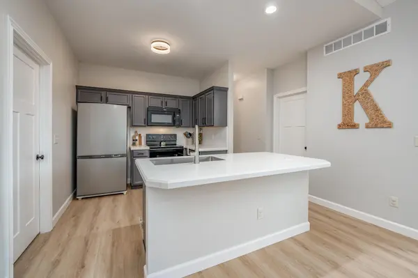 13207 E Gilbert Ct, Wichita, KS 67230