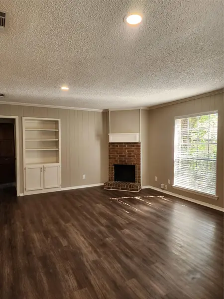 2806 Lovell DR #B, Austin, TX 78723