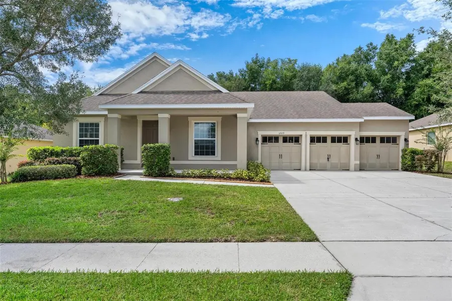 3729 CHANDLER ESTATES DR, Apopka, FL 32712