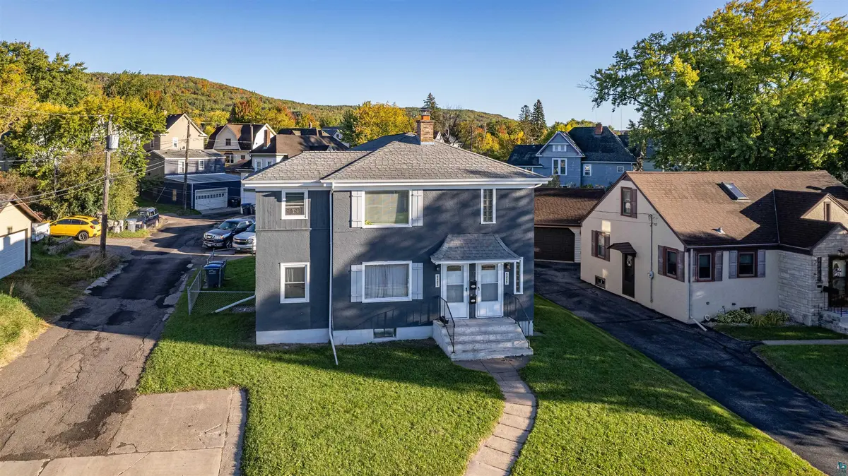 5405-07 Central Pl, Duluth, MN 55807
