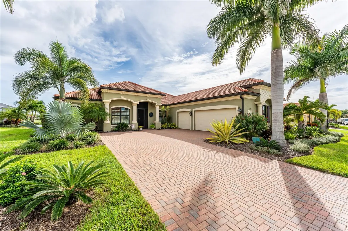 10733 TARFLOWER DR, Venice, FL 34293