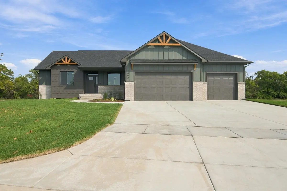 1493 W Cozy Hollow Ct, Goddard, KS 67052