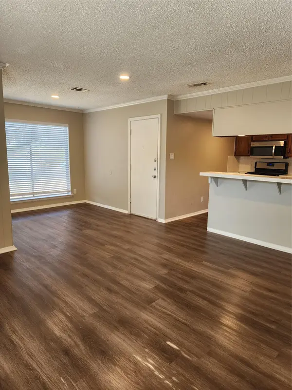 2806 Lovell DR #B, Austin, TX 78723