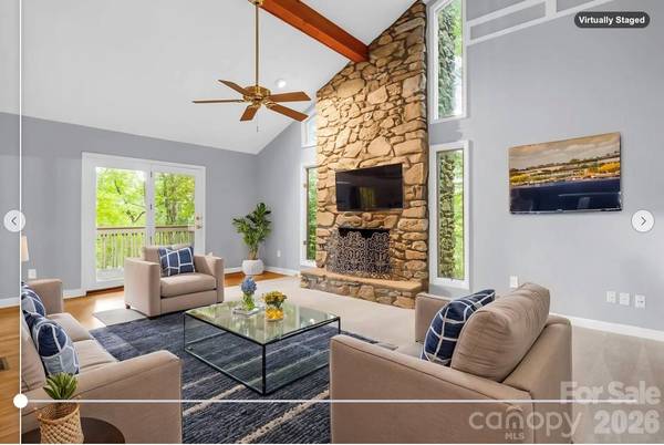 10 Chestnut Ridge RD, Mills River, NC 28759