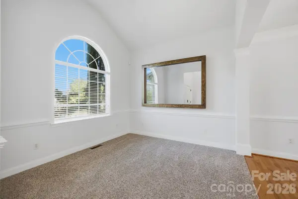 11646 Red Falcon CT, Huntersville, NC 28078