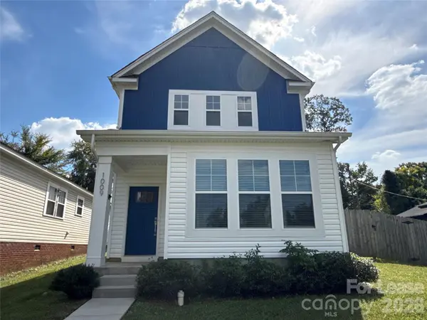 1009 Justice AVE, Charlotte, NC 28206