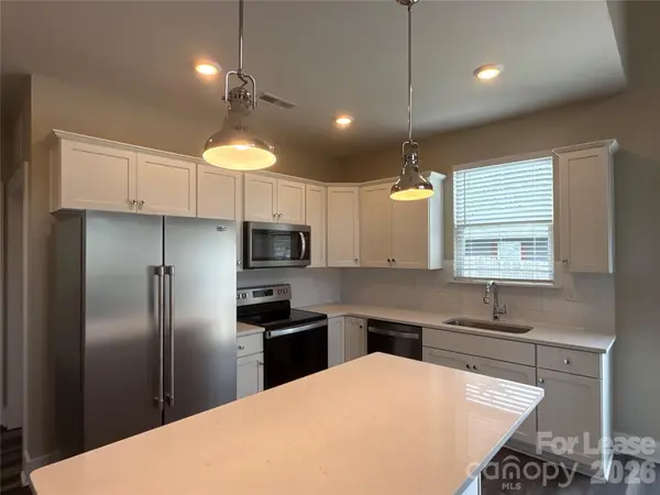 1009 Justice AVE, Charlotte, NC 28206