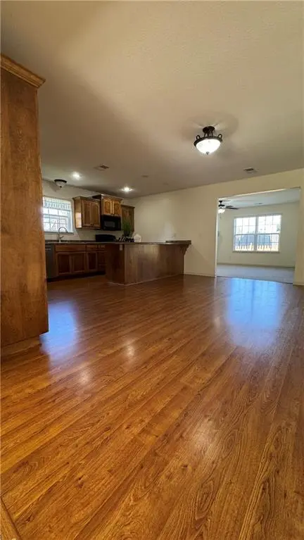 113 SE Sun Garden ST, Blue Springs, MO 64064