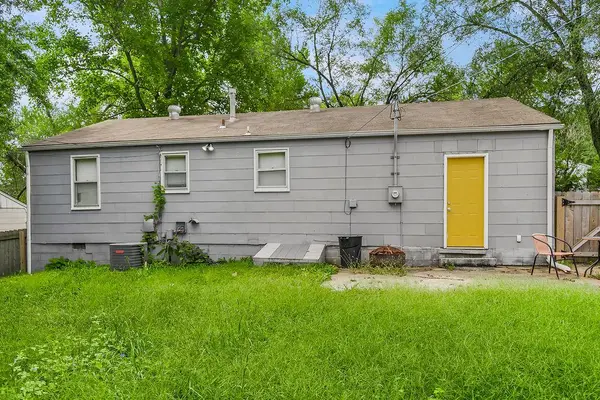 11604 E 55th ST, Raytown, MO 64133