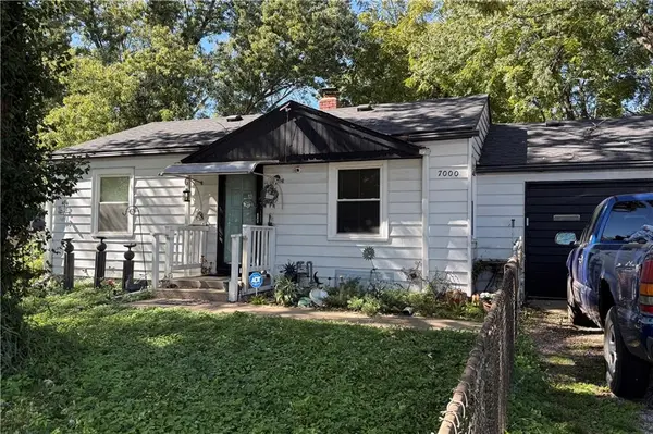 7000 Hunter ST, Raytown, MO 64133
