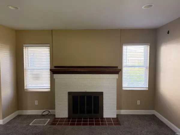 3205 S Michigan ST, South Bend, IN 46614