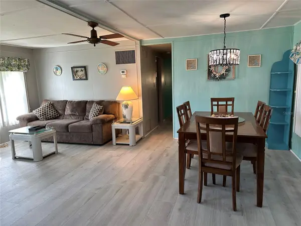 1784 MIDLOTHIAN ST, Sarasota, FL 34234