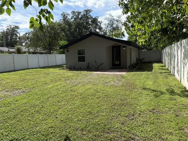 2415 MAYER ST, Orlando, FL 32806