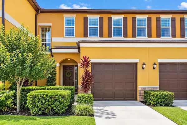 30119 MOSSBANK DR, Wesley Chapel, FL 33543