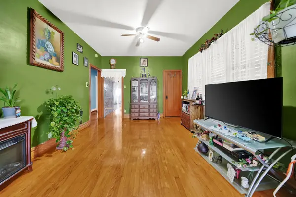5355 S Fairfield AVE, Chicago, IL 60632