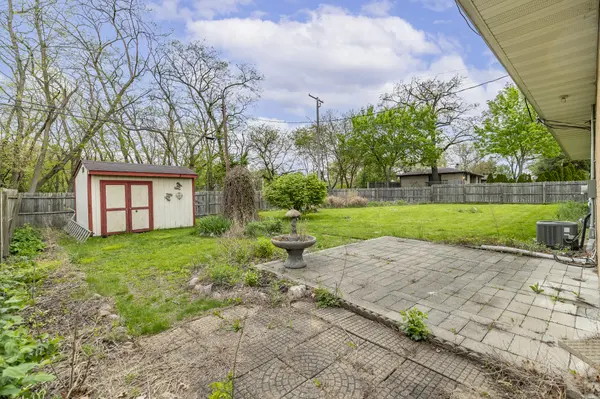 4900 Arthur ST, Gary, IN 46408