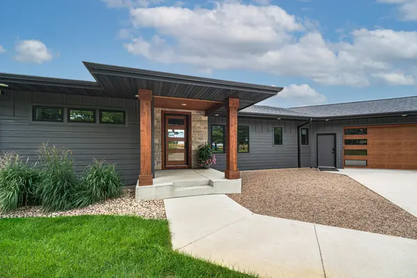 48953 N Shore RD, Waterville, MN 56096