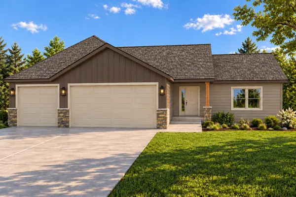 316 Falcon RUN, Eagle Lake, MN 56024
