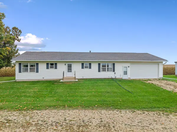 11619 Plitzuweit RD, Caledonia, MN 55921