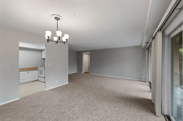6421 Colony WAY #2A, Edina, MN 55435