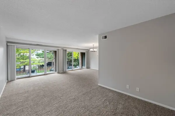 6421 Colony WAY #2A, Edina, MN 55435