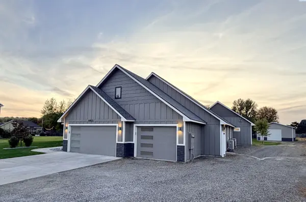 4403 Mount Daniel Court, West Richland, WA 99353