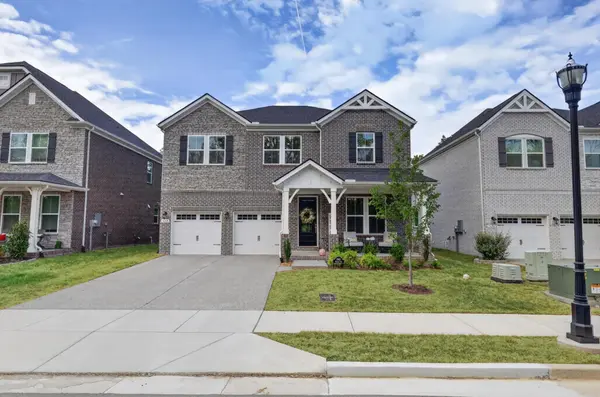 3660 Pierside Dr, Hermitage, TN 37076