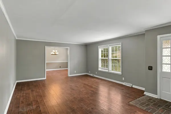 104 Trout Valley Dr, Hendersonville, TN 37075