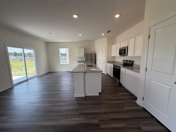 3519 Fellowship Rd, Columbia, TN 38401