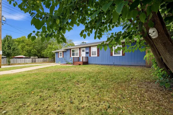 1728 N Oak Grove AVE, Springfield, MO 65803